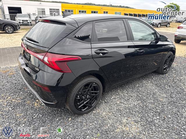 Hyundai / i20 / Grau / / / 