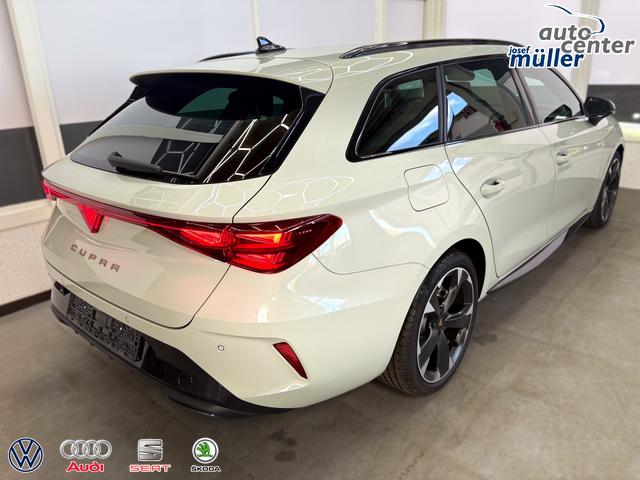 Cupra Leon Sportstourer 1.5 eTSI DSG AHK KEYLESS RFK ACC PDC SHZ 
