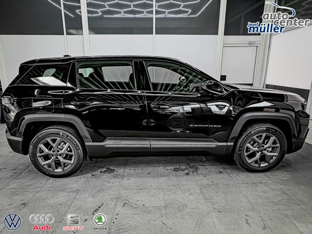 Jeep Compass ALTITUDE DCT NAVI ACC 360 KEYLESS 