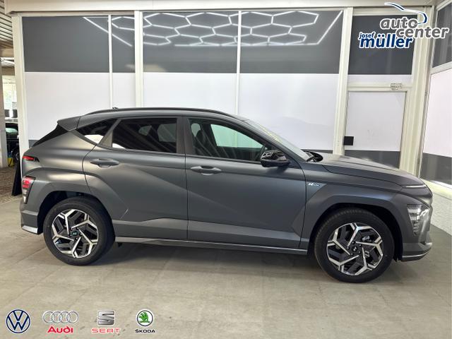 Hyundai / KONA / Grau / / / 