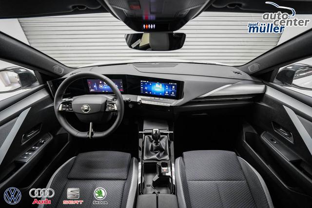 Opel Astra Sports Tourer 1,2 MT Edition - LAGER -LAG. 