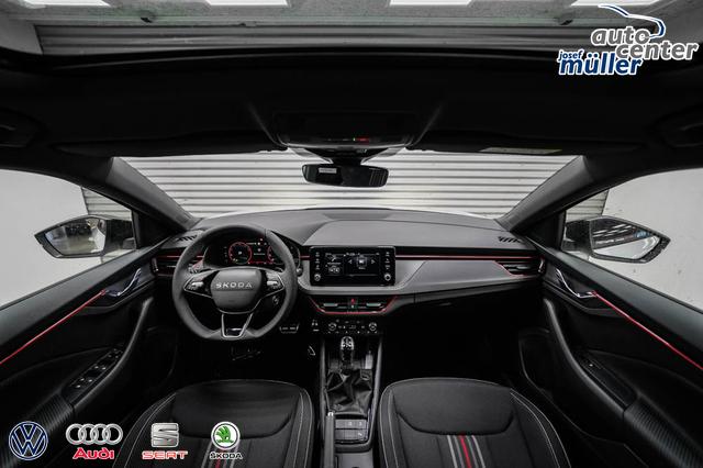 Skoda Scala 1,5 TSI DSG Monte Carlo" AHK schw." LED Matrix" Pano." PDC v.+h+Kamera" 