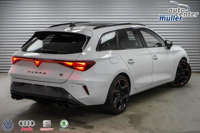 Cupra Leon Sportstourer ST 2,0 TSI DSG 4x4 VZ - LAGER 