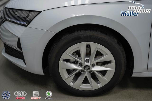 Skoda Octavia Combi Kombi 1,5 eTSI DSG mhev Selection -LAG. 