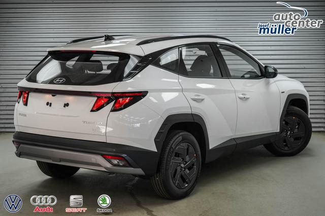 Hyundai TUCSON 1,6 T HEV AT Black Line - LAGER 