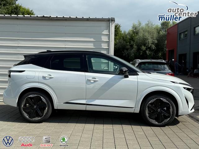 Nissan Qashqai N-DESIGN 1.3 mHEV AT Pano*20"*NAVI*E-Heck*SHZ*HeadUp*I-Key*E-Sitz* 