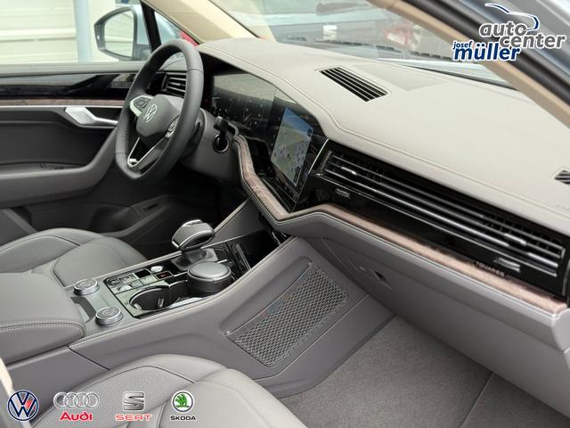 Volkswagen Touareg Elegance 3.0 V6 TDI *360°*AHK*MATRIX 