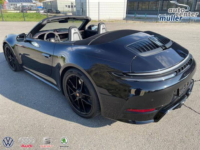 Porsche 992 (911) Carrera 4 GTS Cabrio *HD-Matrix*BOSE*Lift 