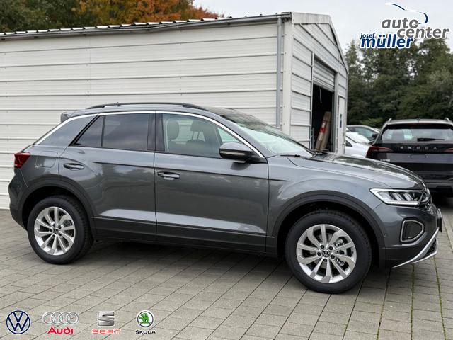Volkswagen T-Roc Life 1.5 TSI DSG AHK*Android Auto*R2D*SHZ*Keyless*Kamera*17"*ParkAsst*2Z Klimaauto 