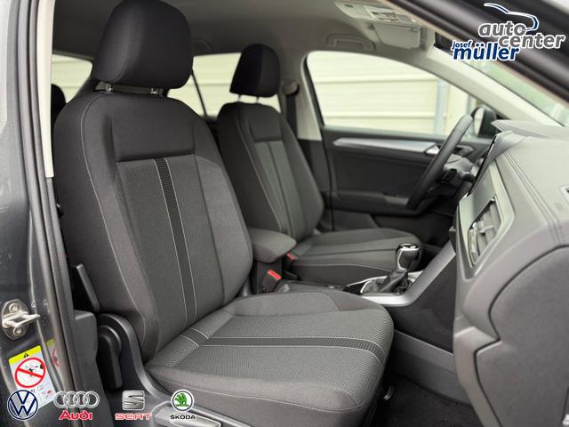 Volkswagen T-Roc Life 1.5 TSI DSG AHK*Android Auto*R2D*SHZ*Keyless*Kamera*17"*ParkAsst*2Z Klimaauto 