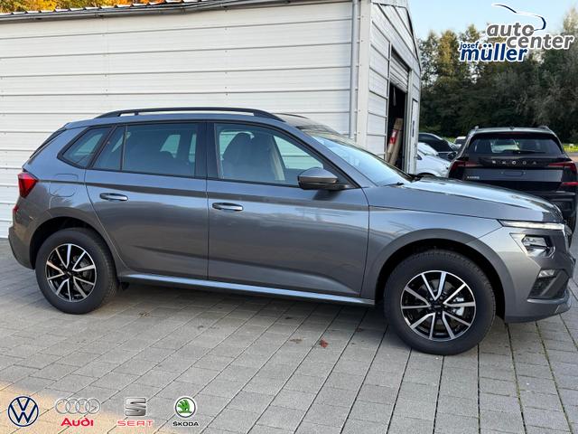 Skoda Kamiq Selection 1.0 TSI DSG AHK*Alu*8tfach*Matrix*SHZ*Kamera*Keyless*2Z Klimaauto* 