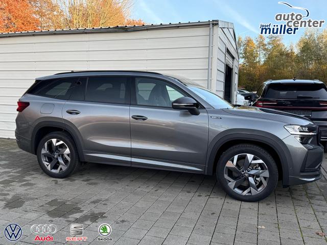 Skoda Kodiaq Sportline 2.0 TDI DSG 4x4 7Sitzer*Standheizung*AHK*NAVI*SHZ*Matrix*360°*IPA*Keyless*Canton 