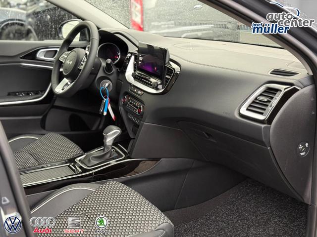 Kia XCeed Gold 1.6 T-GDi DCT Navi*Android Auto*Teilleder*ACC*Klimaauto*SHZ*Kamera*PrivacyGlas*LED 