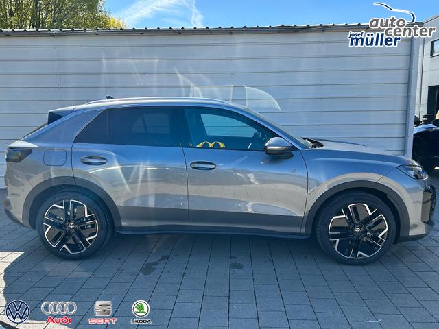 Volkswagen T-Roc R-Line 1.5 eTSI DSG Neues Modell*AHK*Matrix*19"*Android Auto*EasyOpen*SHZ*Kamera*ParkAsstPro*ACC*Keyless 