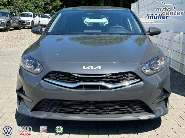 Kia Ceed Silver Android 1.5 T-GDi, DCT Auto*Navi*WinterPak*Kamera*Klima*PDC hinten 
