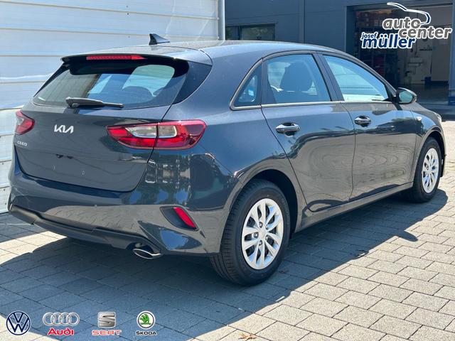 Kia Ceed Silver Android 1.5 T-GDi, DCT Auto*Navi*WinterPak*Kamera*Klima*PDC hinten 