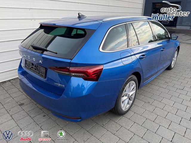 Skoda Octavia Combi Selection Kombi 1.5 TSI DSG AHK*Android Auto*ACC*SHZ*E-Heck*Keyless*Kamera*2Z Klimaauto 