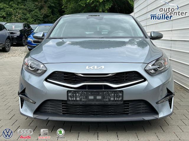 Kia Ceed Gold 1.5 T-GDi, DCT Android Auto*Navi*WinterPak*Klimaauto*16"*Kamera*PrivacyGlas* 