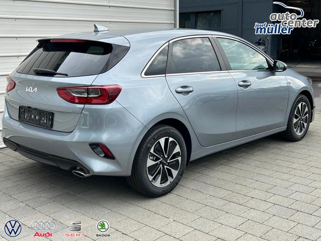 Kia Ceed Gold 1.5 T-GDi, DCT Android Auto*Navi*WinterPak*Klimaauto*16"*Kamera*PrivacyGlas* 
