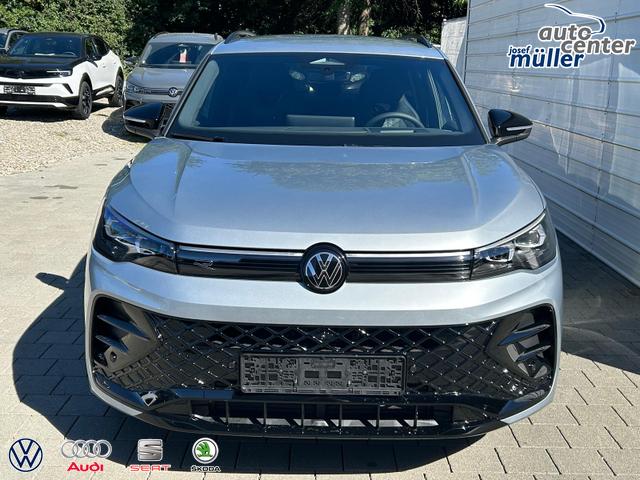 Volkswagen Tiguan R-Line 1.5 eTSI DSG AHK*5J Garant*BlackStyle*ParkAsstPro*360&deg; Kamera*Android Auto*Navi*SHZ*Matrix*HUD 