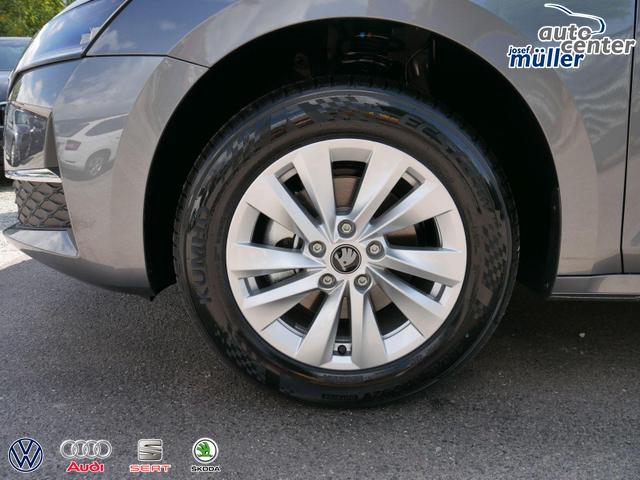 Skoda Octavia Combi Selection 2.0 TDI DSG *LED*PDC*NAVI*SHZ*AHK-SCHWENKBARE 16-ZOLL 