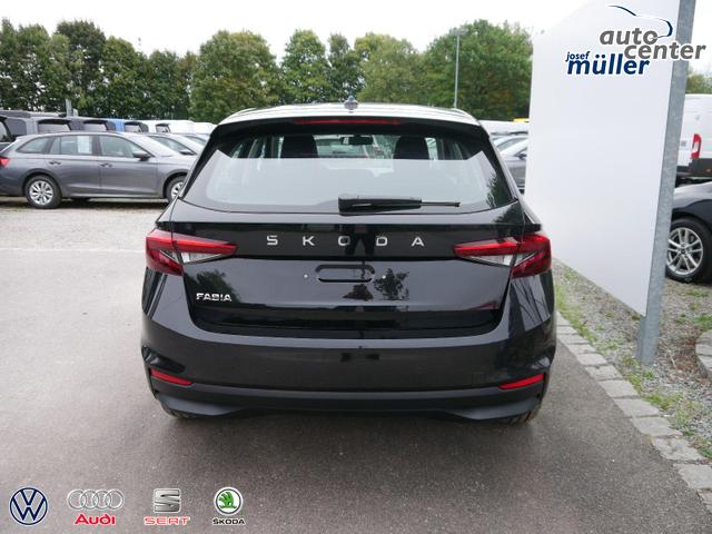 Skoda Fabia Selection 1.0 TSI *NAVI-ÜBER-SMARTLINK*LED*PDC-HI*SHZ*KLIMA*BLUETOOTH 