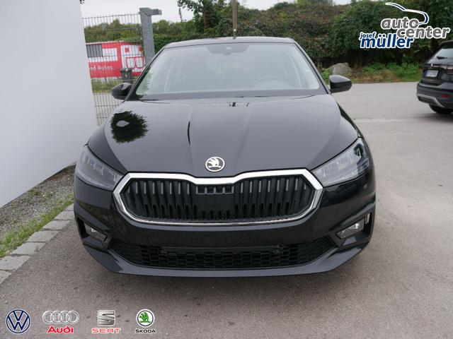 Skoda Fabia Selection 1.0 TSI *NAVI-ÜBER-SMARTLINK*LED*PDC-HI*SHZ*KLIMA*BLUETOOTH 