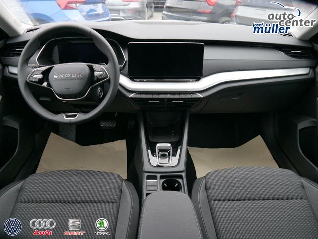 Skoda Octavia Combi Selection 2.0 TDI DSG Selection*PDC*LED*SHZ*TEMPOMAT*SMARTLINK*AHK-SCHWENKBAR 