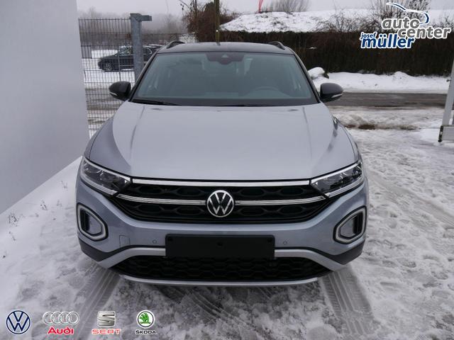 Volkswagen T-Roc Black Style 1,5 TSI DSG*AHK*ACC*MATRIX-LED*SHZ*PDC*KAMERA*TEMPOMAT*19-ZOLL 