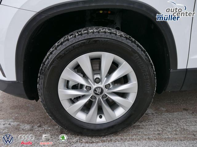 Skoda Karoq Selection 2.0 TDI DSG 4x4 4x4*AHK*TEMPOMAT*SMARTLINK*KLIMAAUTOMATIK*SHZ*LED 