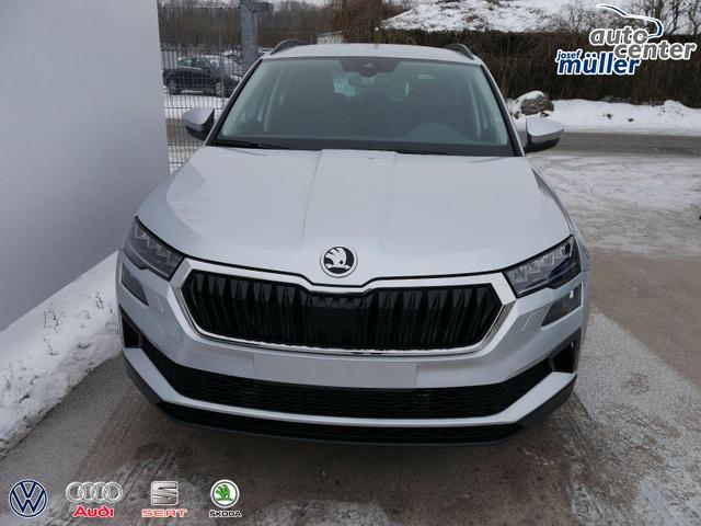 Skoda Karoq Selection 2.0 TDI DSG 4x4*AHK*PDC-HI*LED*SHZ*SMARTLINK*TEMPOMAT 