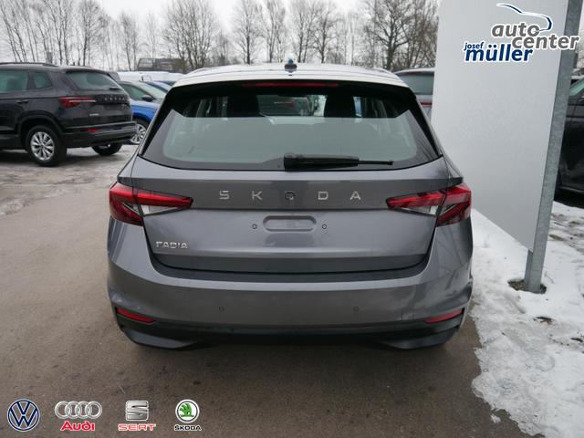 Skoda Fabia Selection 1.0 TSI DSG*NAVI-&Uuml;BER-SMARTLINK*LED*PDC-HI*SHZ*DAB*KLIMA 