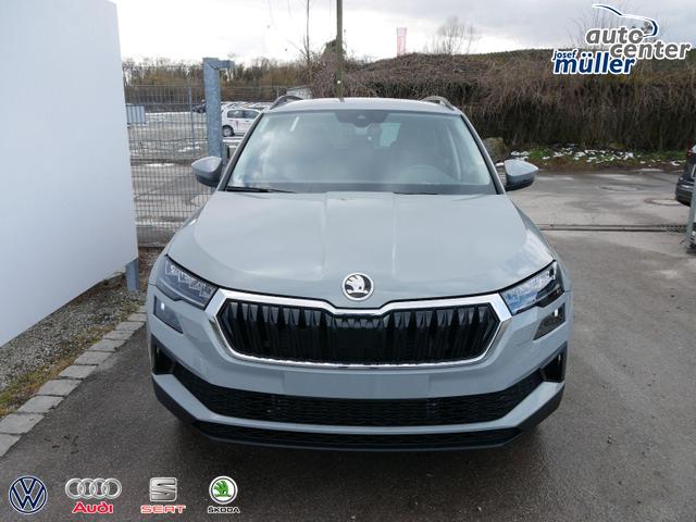 Skoda Karoq Selection 2.0 TDI DSG 4x4 4x4*AHK*TEMPOMAT*SMARTLINK*KLIMAAUTOMATIK*SHZ*LED 