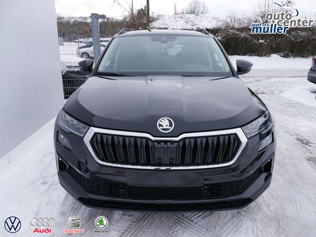 Skoda Karoq Selection 2.0 TDI DSG 4x4 4x4*AHK*TEMPOMAT*SMARTLINK*KLIMAAUTOMATIK*SHZ*LED 