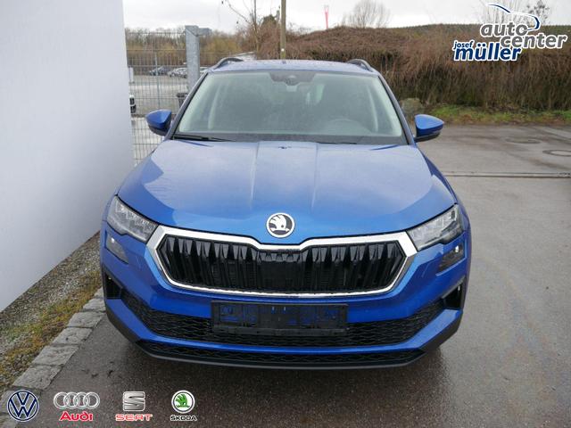 Skoda Karoq Jahre Edoniti Selection 130 Edition 1,5 TSI DSG*NAVI-&Uuml;BER-SMARTLINK*PDC*KAMERA*LED*SHZ*TEMPOMAT 