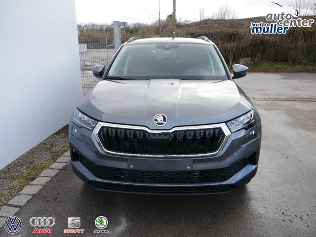 Skoda Karoq Jahre Edoniti Selection 130 Edition 1,5 TSI DSG*NAVI-&Uuml;BER-SMARTLINK*PDC*KAMERA*LED*SHZ*TEMPOMAT 