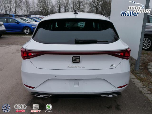 Seat Leon FR 2.0 TDI DSG*RFK*NAVI*TEMPOMAT*TRAVEL ASSIST* FULL LINK* KEYLESS-GO* 