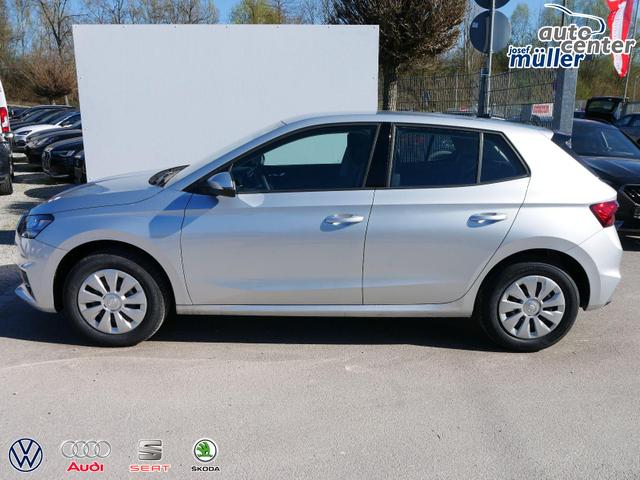 Skoda Fabia Selection 1.0 TSI*PDC-HINTEN*SMARTLINK*KEYLESS-GO*LED*BLUETOOTH*WINTERPAKET* 
