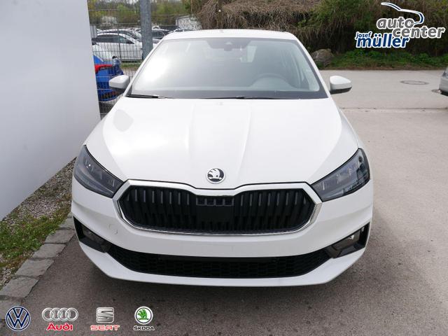 Skoda Fabia Selection 1.0 TSI *LED*PDC-HI*SMARTLINK*SHZ*BLUETOOTH*FRONT-ASSIST 