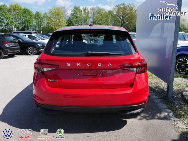 Skoda Fabia Selection 1.0 TSI DSG*NAVI-&Uuml;BER-SMARTLINK*LED*PDC-HI*SHZ*DAB*KLIMA 