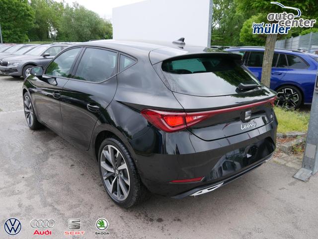 Seat Leon FR 2.0 TDI DSG DSG*KAMERA*ACC*TEMPOMAT*NAVI*3-ZONE KLIMAAUTOMATIK*VIRTUAL COCKPIT* 