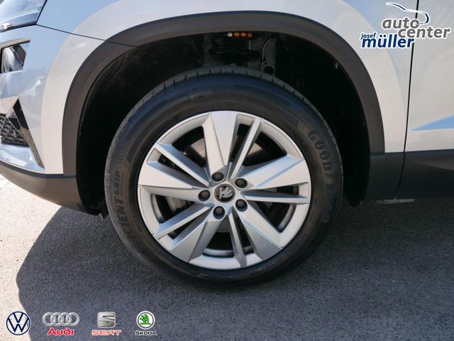 Skoda Karoq Selection 1.5 TSI DSG*ACC*PDC*KAMERA*TEMPOMAT*LED*SMARTLINK*KLIMA*RADIO*17-ZOLL 