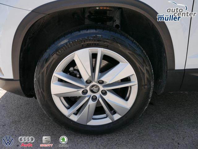Skoda Karoq Selection 1.5 TSI DSG*ACC*PDC*KAMERA*TEMPOMAT*LED*SMARTLINK*KLIMA*RADIO*17-ZOLL 