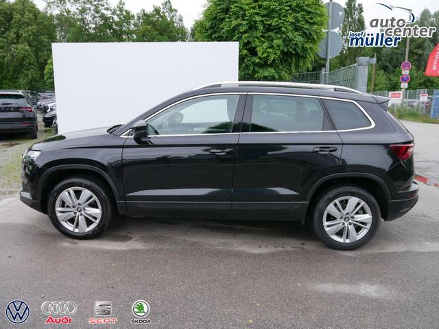 Skoda Karoq Selection 1.5 TSI DSG*ACC*PDC*KAMERA*TEMPOMAT*LED*SMARTLINK*KLIMA*RADIO*17-ZOLL 
