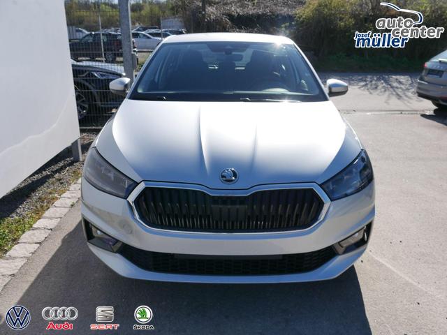 Skoda Fabia Selection 1.0 TSI *NAVI-&Uuml;BER-SMARTLINK*PDC-HI*LED*SHZ*KLIMA*RADIO 