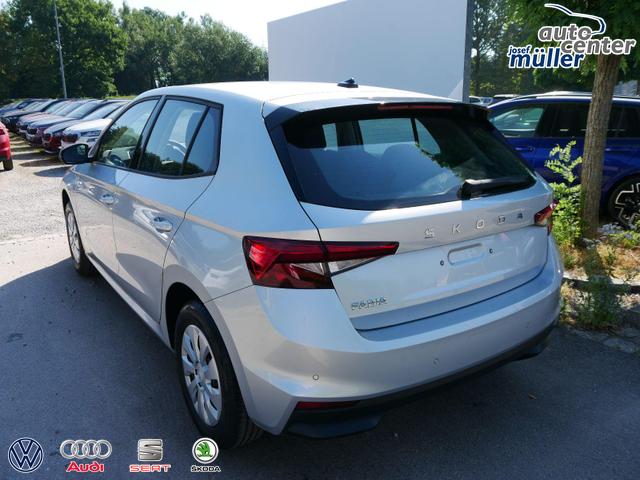 Skoda Fabia Selection 1.0 TSI *NAVI-&Uuml;BER-SMARTLINK*PDC-HI*LED*SHZ*KLIMA*RADIO 