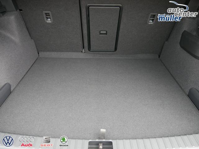 Skoda Karoq Sportline 2.0 TSI 4x4 DSG DSG*ACC*AHK-SCHWENKBAR*PDC-HINTEN*KESSY*LENKRADHEIZUNG* 