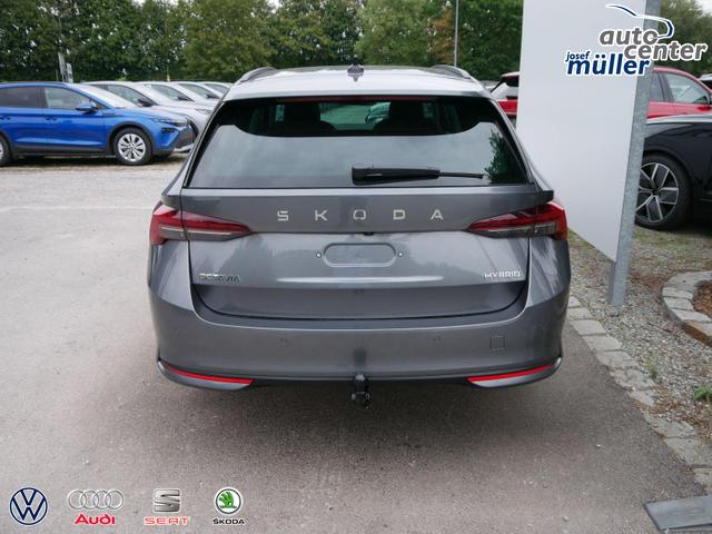 Skoda Octavia Combi Selection 1.5 TSI mHEV DSG*AHK-SCHW*ACC*PDC*LED*SHZ*SMARTLINK*KLIMA 