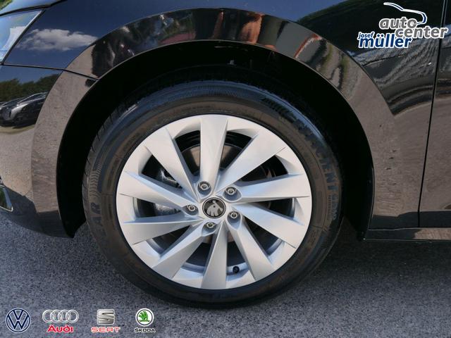 Skoda Octavia Combi Selection 2.0 TDI DSG*AHK-SCHWENKBAR*ACC*LED*PDC*SHZ*SMARTLINK 