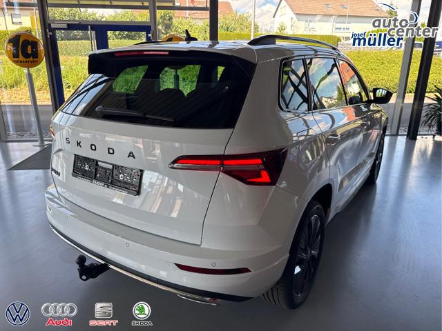 Skoda / Karoq / Wei&szlig; / / / 